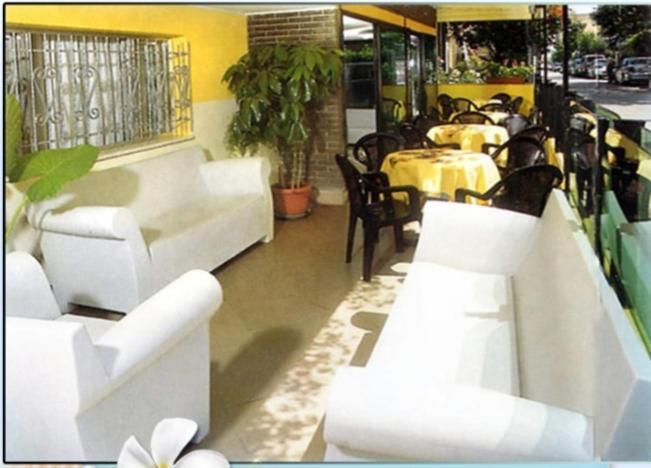 B&B Villa Rocchi Rimini Bagian luar foto