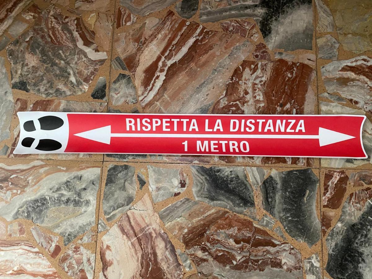 B&B Villa Rocchi Rimini Bagian luar foto